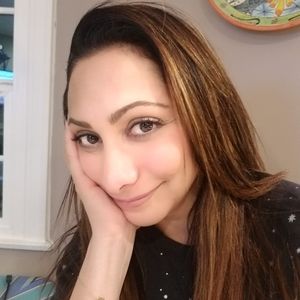 Meet your Posher, Melanie